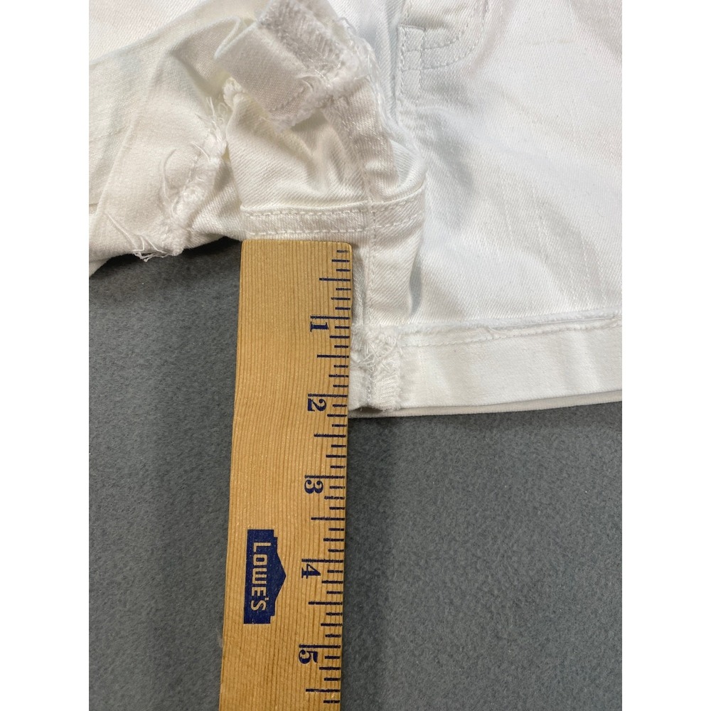 Tinseltown White‎ Denim Shorts Frayed Hem Rhinestone Accents Size 9 Womens - Picture 5 of 8